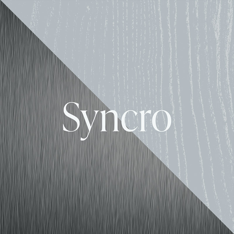 Serramento del sistema Syncro: entry level della linea legno-alluminio, sezione da 68 mm. il calore del legno all'interno, la protezione dell'alluminio all'esterno.